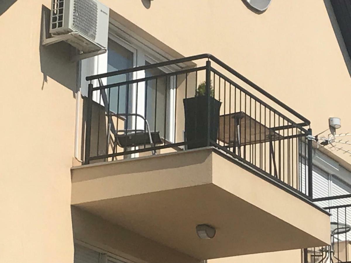 Tommy Apartman 2.0 Hajduszoboszlo Ngoại thất bức ảnh
