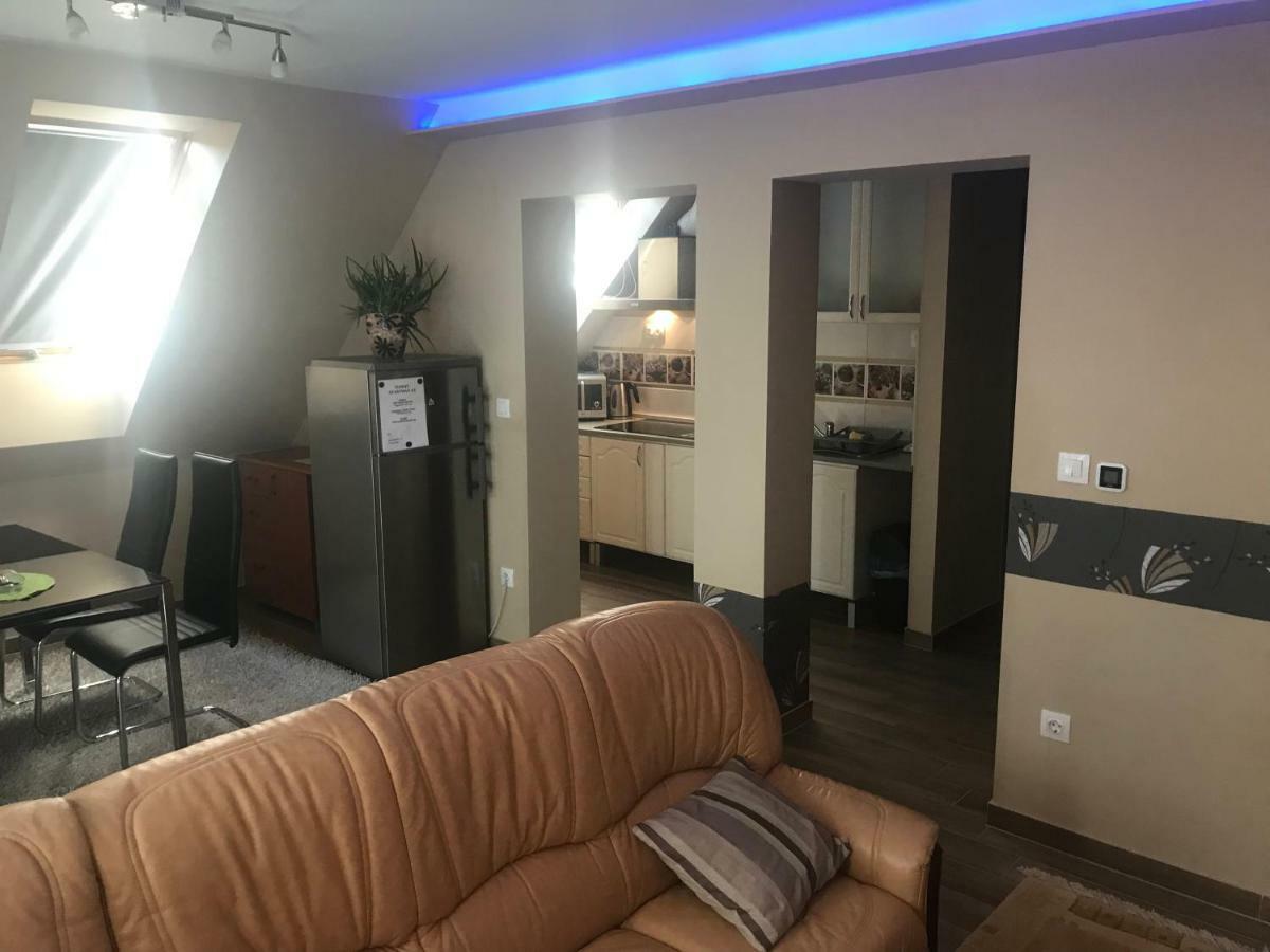 Tommy Apartman 2.0 Hajduszoboszlo Ngoại thất bức ảnh